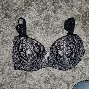Victoria's Secret Bra 32DD
